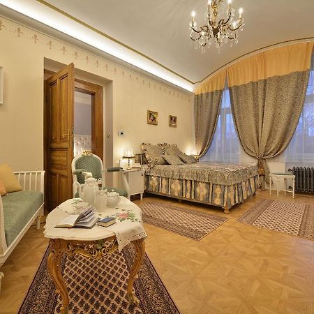 Apartman Dalia Janáčkovo nábřeží Praga Exterior foto